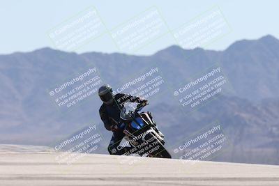 media/Oct-13-2025-Moto Forza (Mon) [[a66d839500]]/4-C Group/Session 4 (Turn 9)/